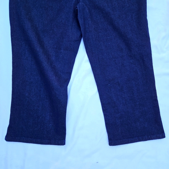 Croft & Barrow capri mid rise denim jeans women's size 14A classic stretch NWT - Picture 5 of 15